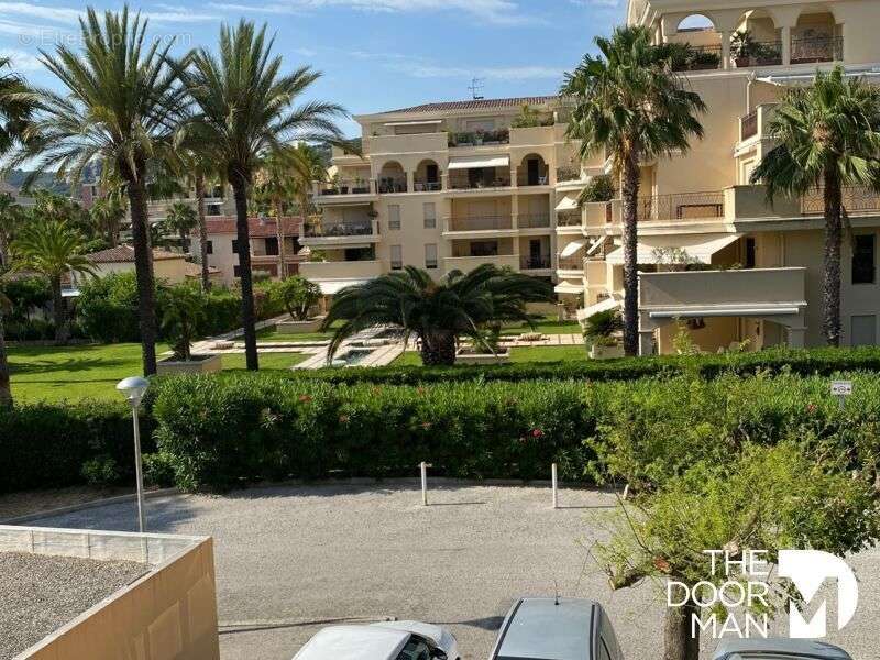 Appartement à HYERES