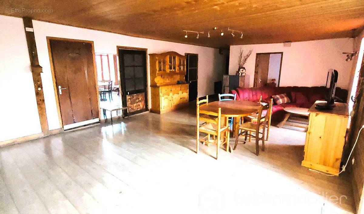 Appartement à ALLOS