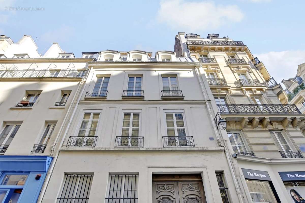 Appartement à PARIS-4E