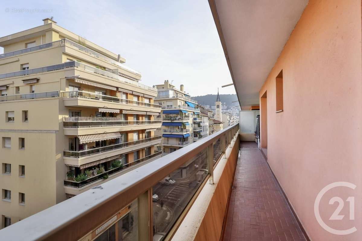 Appartement à NICE