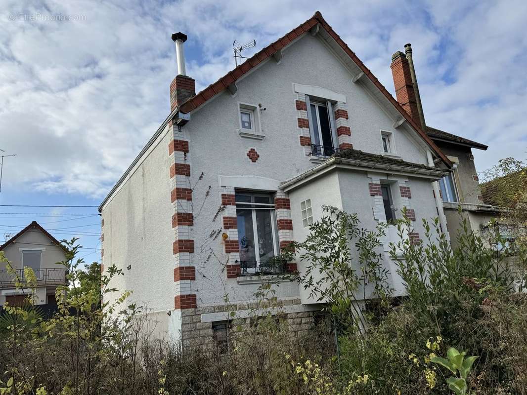 Maison à ROMILLY-SUR-SEINE