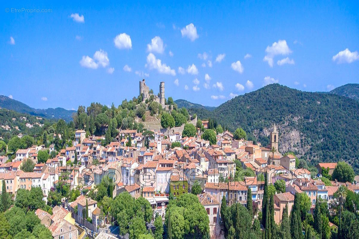 Terrain à GRIMAUD