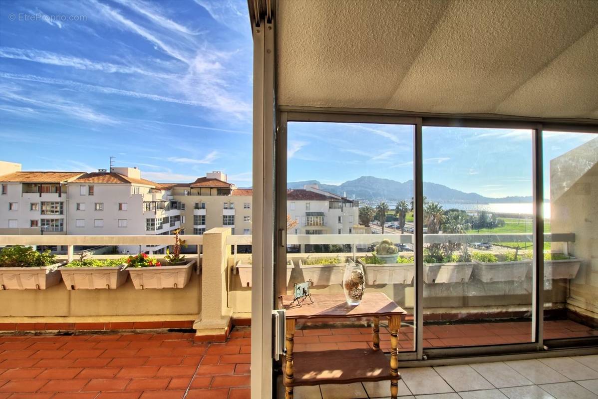 Appartement à MARSEILLE-8E