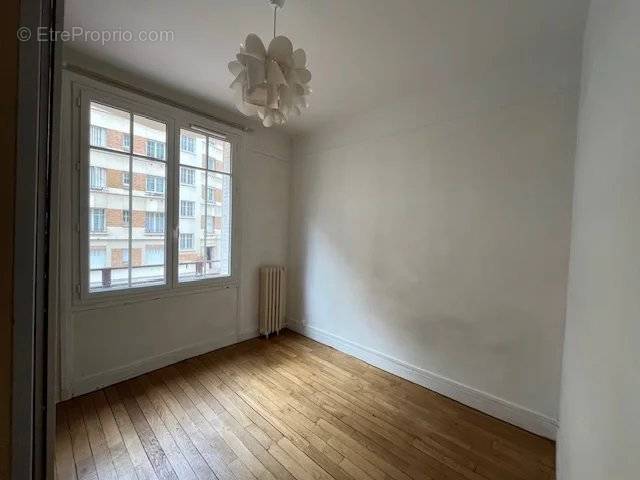 Appartement à MONTROUGE