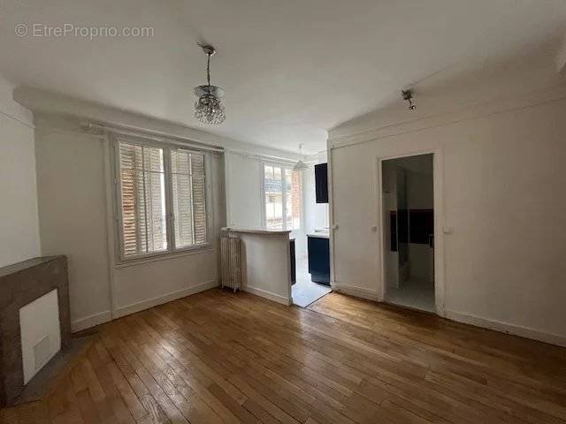 Appartement à MONTROUGE