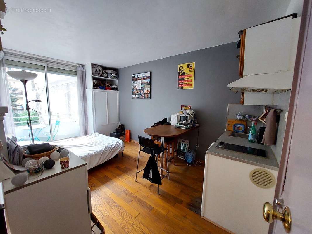 Appartement à PARIS-12E