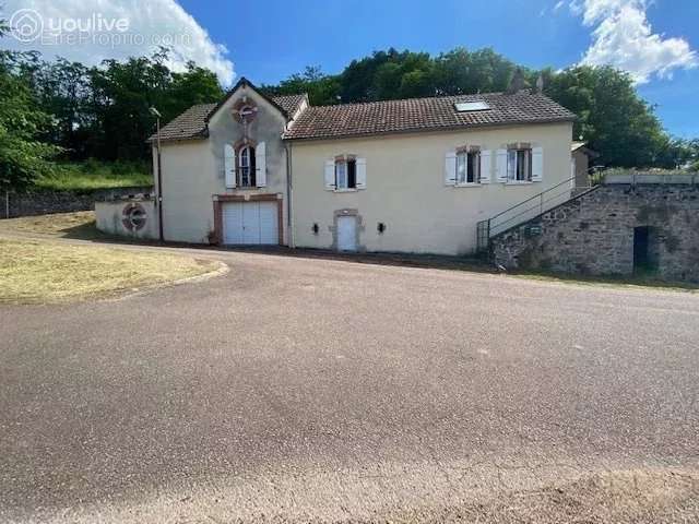 Maison à CORBIGNY