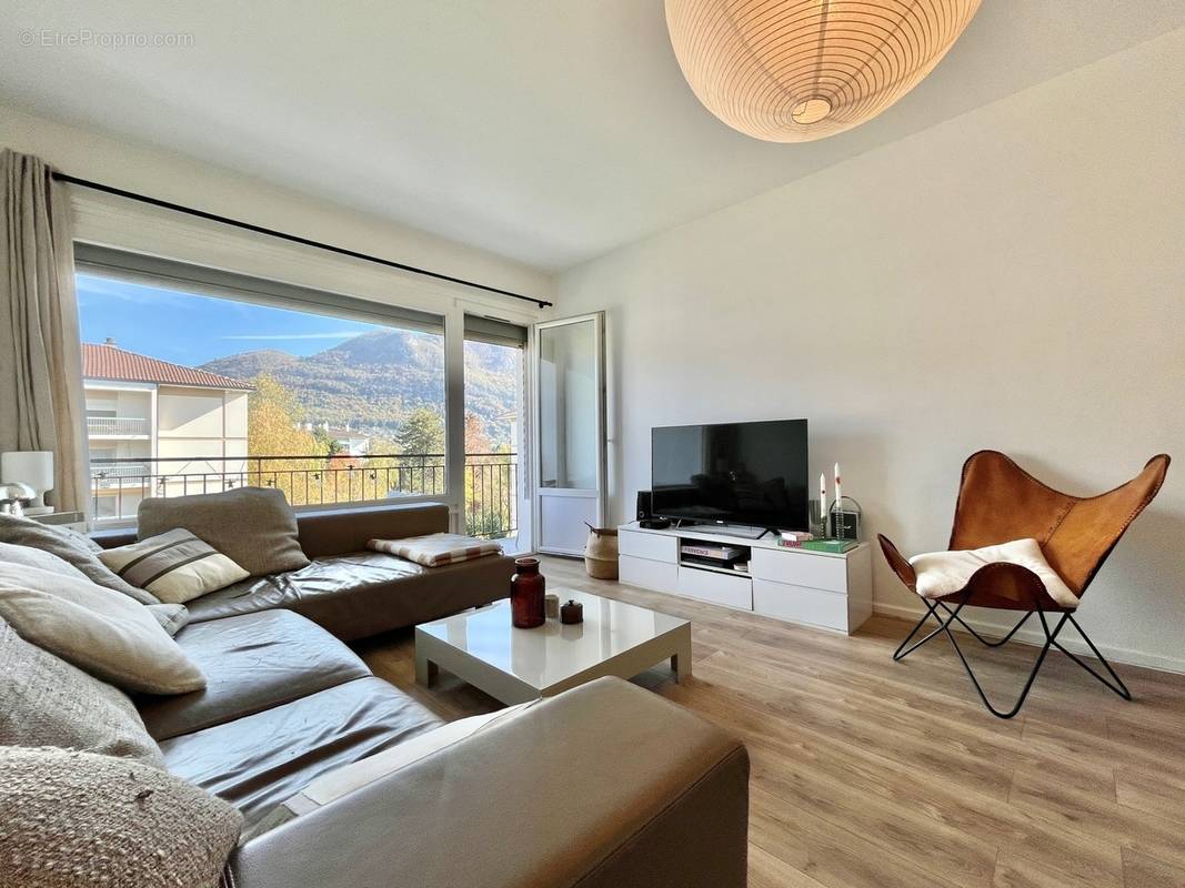 Appartement à ANNECY-LE-VIEUX