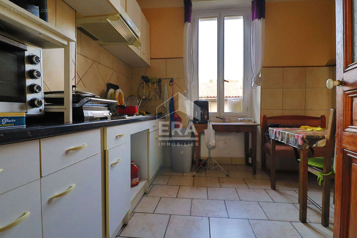 Appartement à MARSEILLE-10E