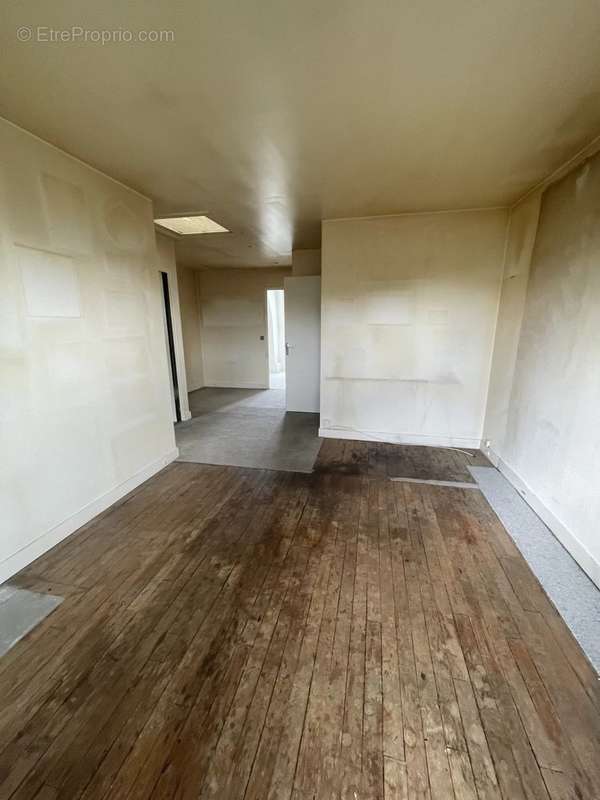 Appartement à PARIS-19E