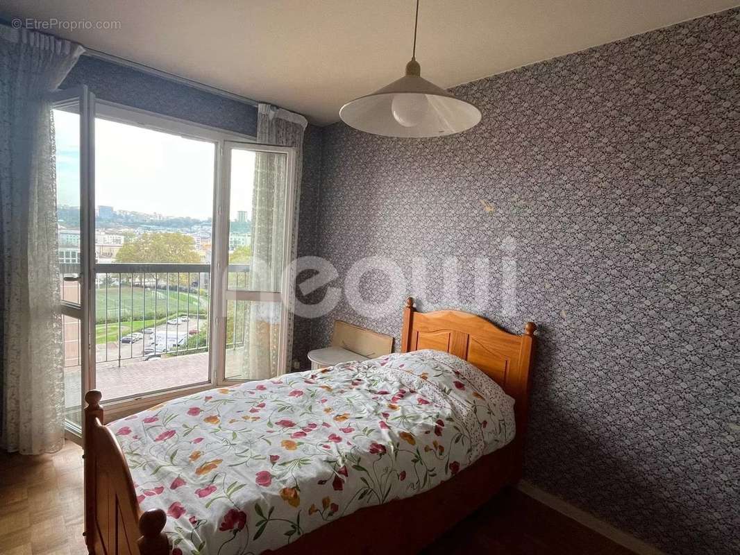 Appartement à LYON-9E