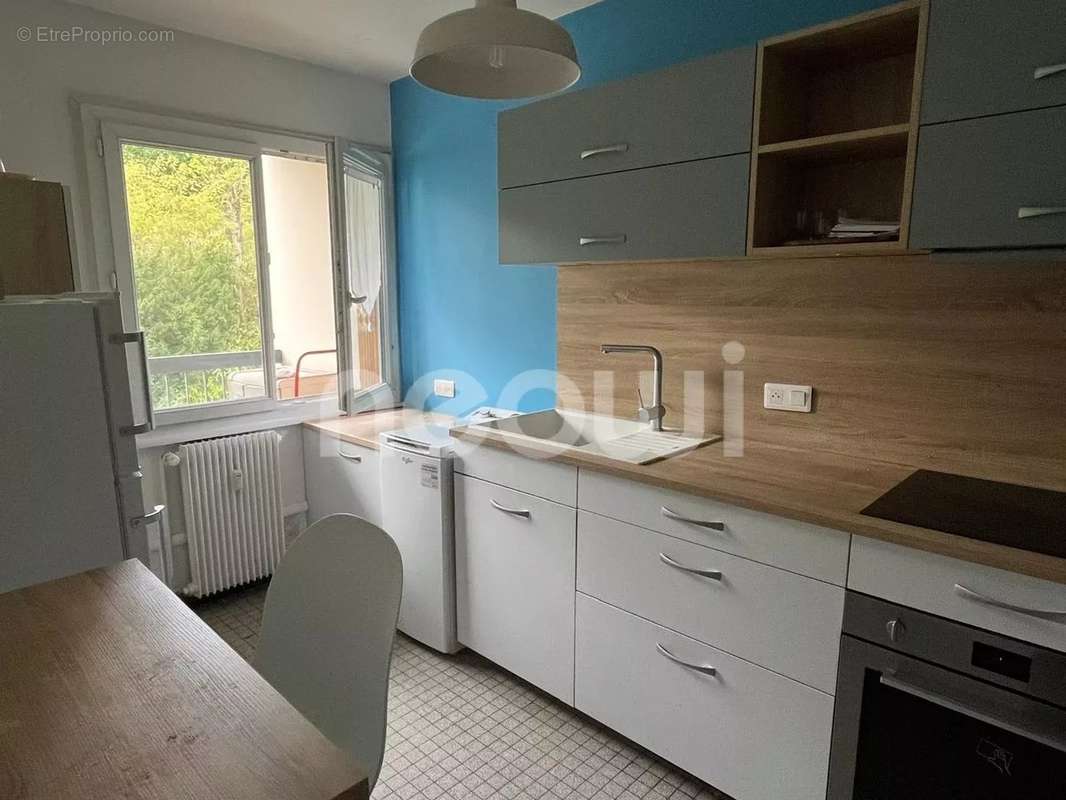 Appartement à LYON-9E