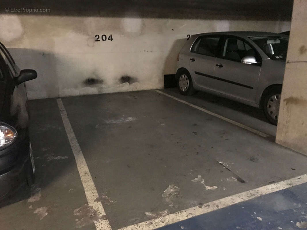 Parking à PARIS-13E