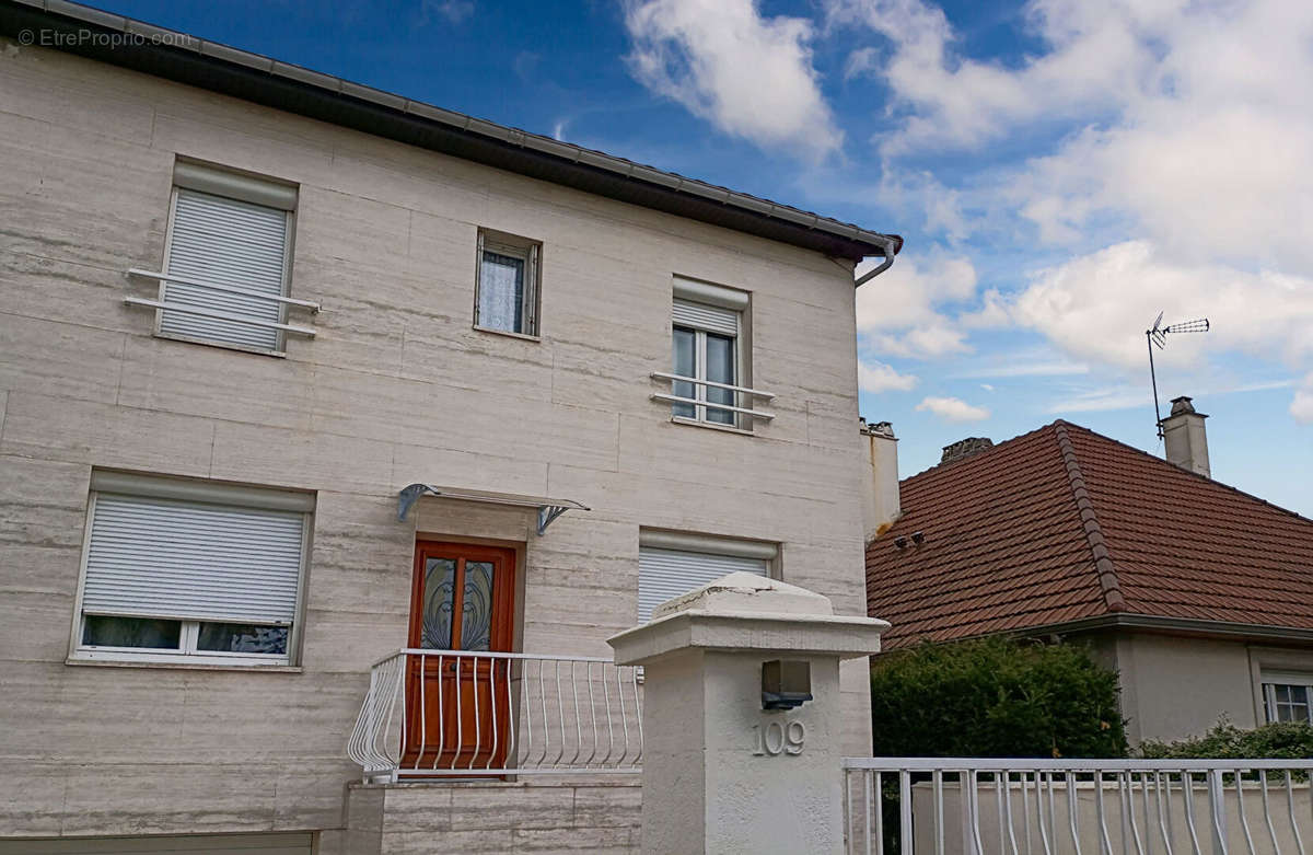 Maison à ROSNY-SOUS-BOIS