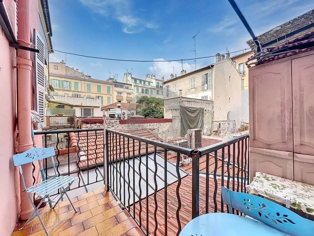 Appartement à MENTON