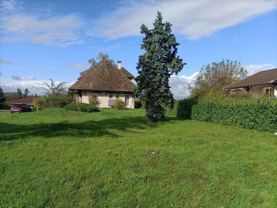 Maison à REPLONGES