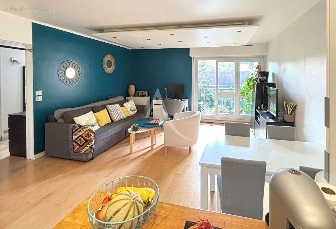 Appartement à IVRY-SUR-SEINE