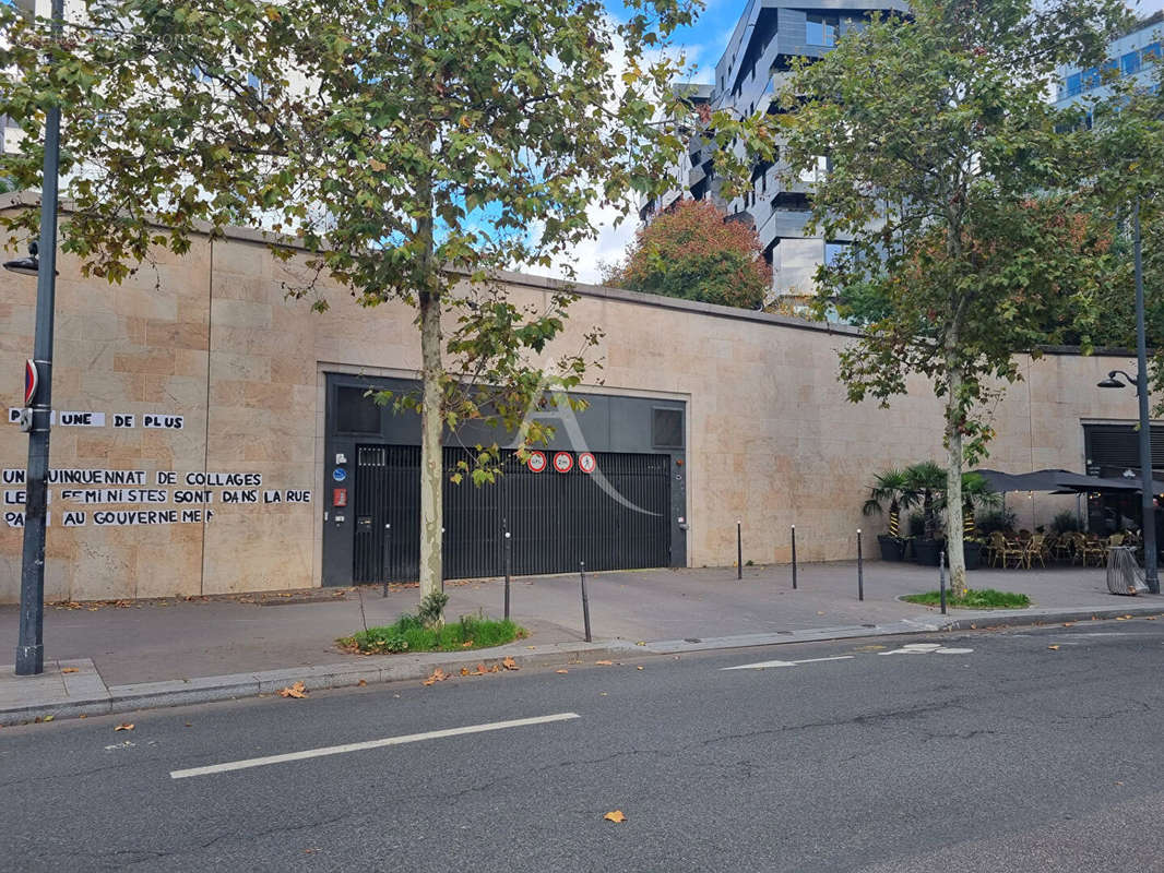 Parking à PARIS-13E