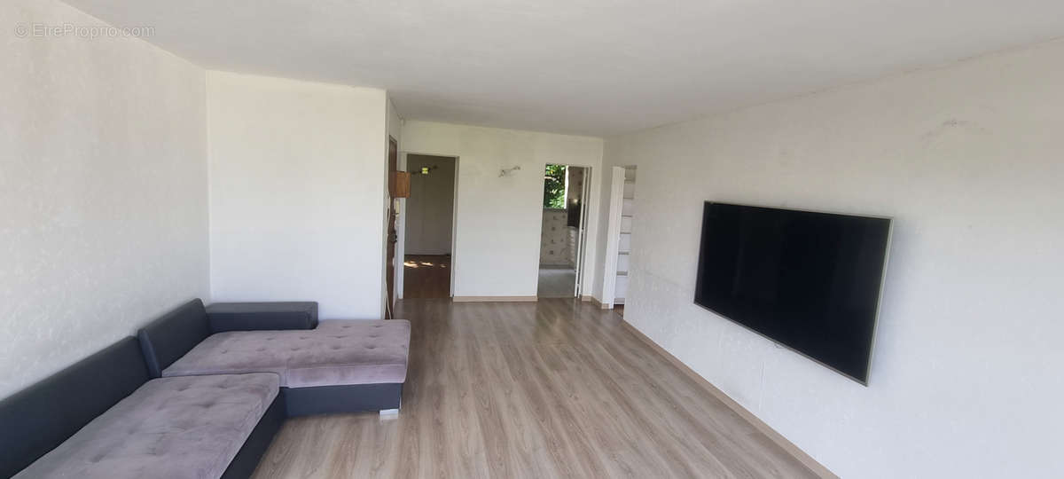 Appartement à LE PERREUX-SUR-MARNE