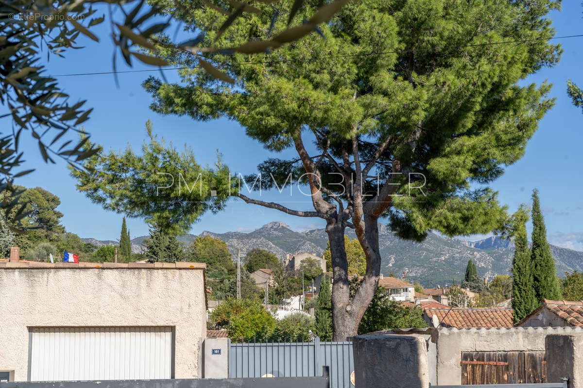 Maison à AUBAGNE