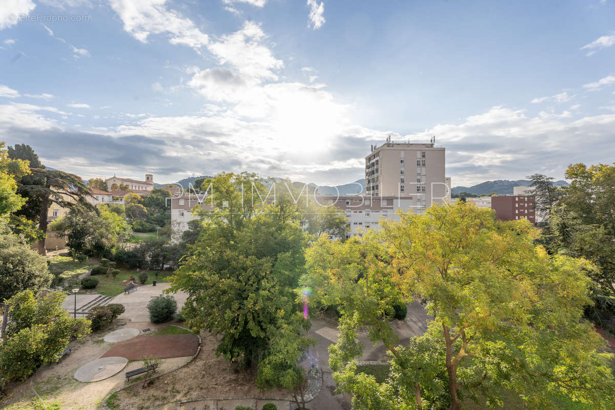 Appartement à MARSEILLE-9E