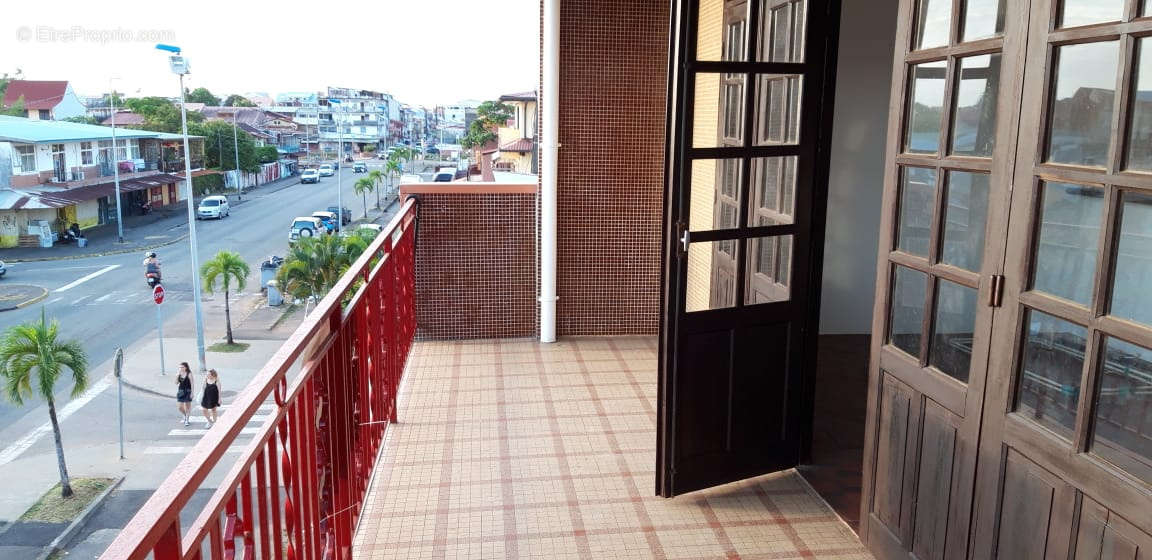 Appartement à CAYENNE