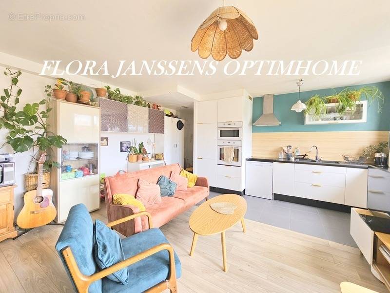 Appartement à COLOMBES