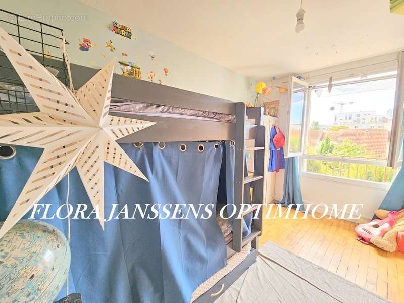 Appartement à COLOMBES