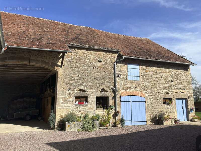 Maison à SEMUR-EN-AUXOIS