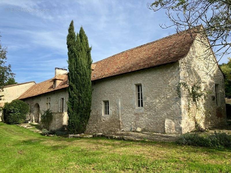 Maison à CASTILLONNES