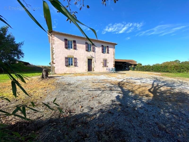 Maison à GEAUNE