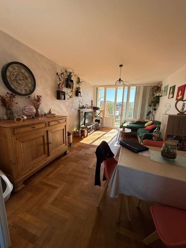 Appartement à GUERET