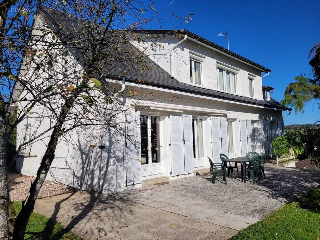 Maison à CHARLEVILLE-MEZIERES