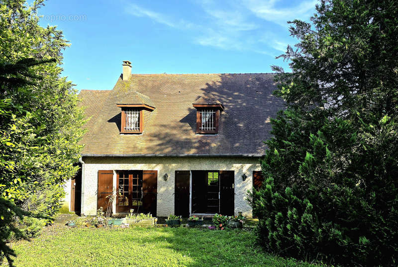 Maison à SAINT-GERMAIN-EN-LAYE