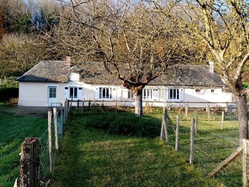 Maison à CANY-BARVILLE