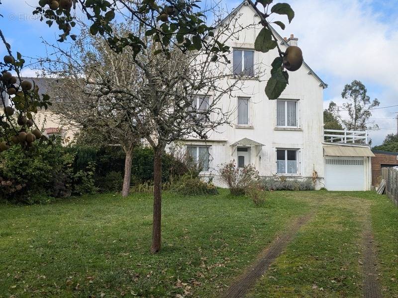 Maison à GUEMENE-SUR-SCORFF