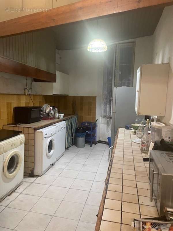 Appartement à MARSEILLE-1E