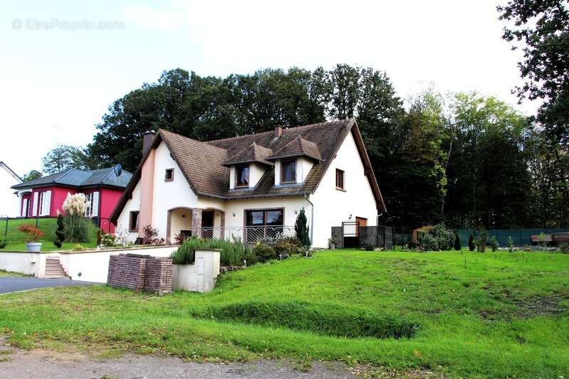 Maison à REMERING-LES-PUTTELANGE