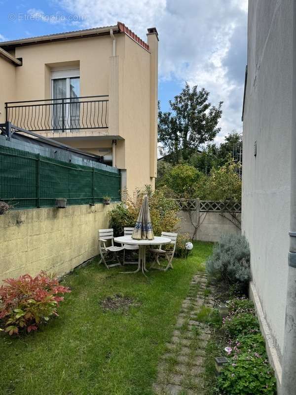 Maison à FONTENAY-SOUS-BOIS