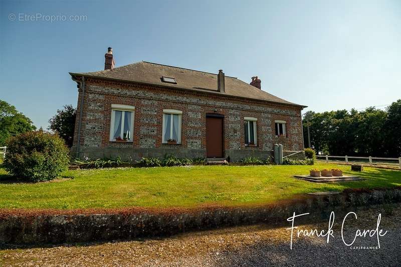 Maison à LUNERAY