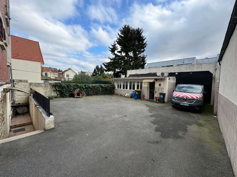 Appartement à EPINAY-SUR-SEINE