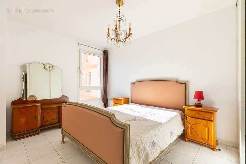 Appartement à MARSEILLE-9E