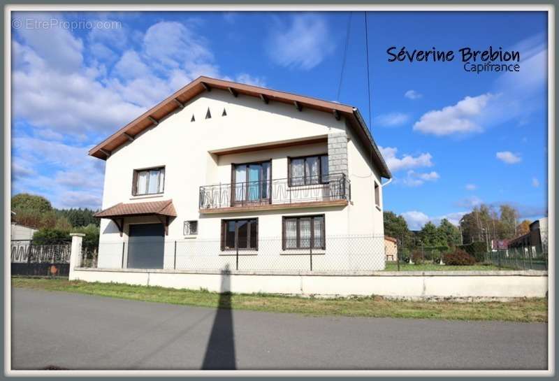 Maison à CHABRELOCHE