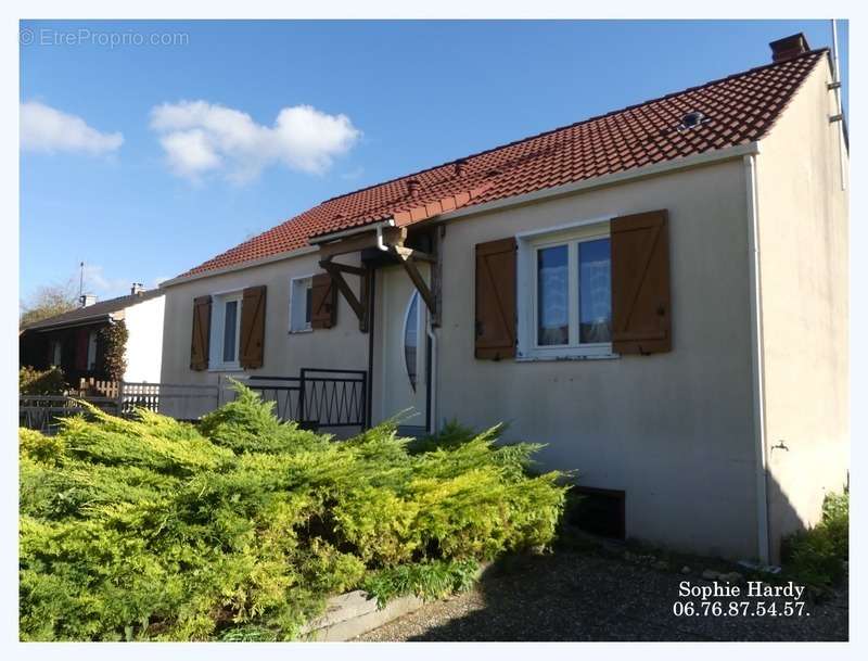 Maison à LES PETITES-LOGES