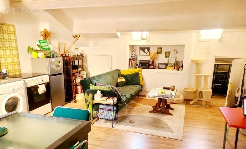 Appartement à MARSEILLE-2E