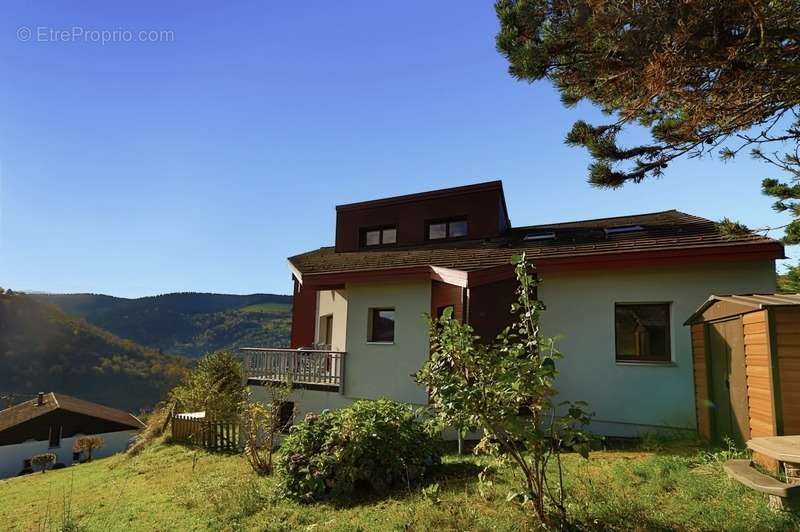 Maison à LA BRESSE