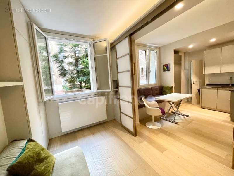 Appartement à PARIS-6E