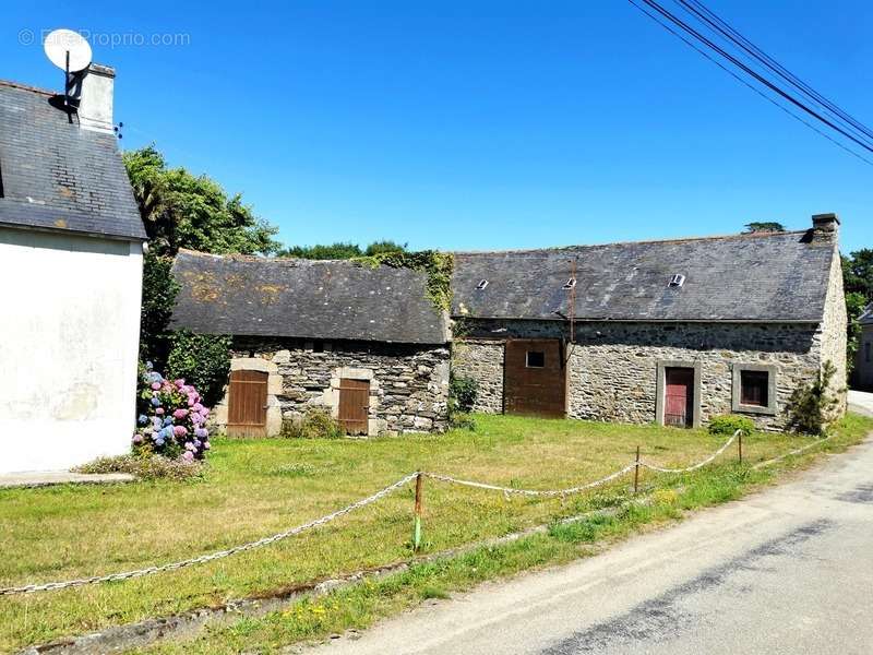 Maison à ARGOL