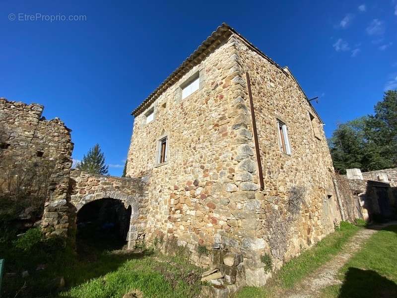 Maison à UZES