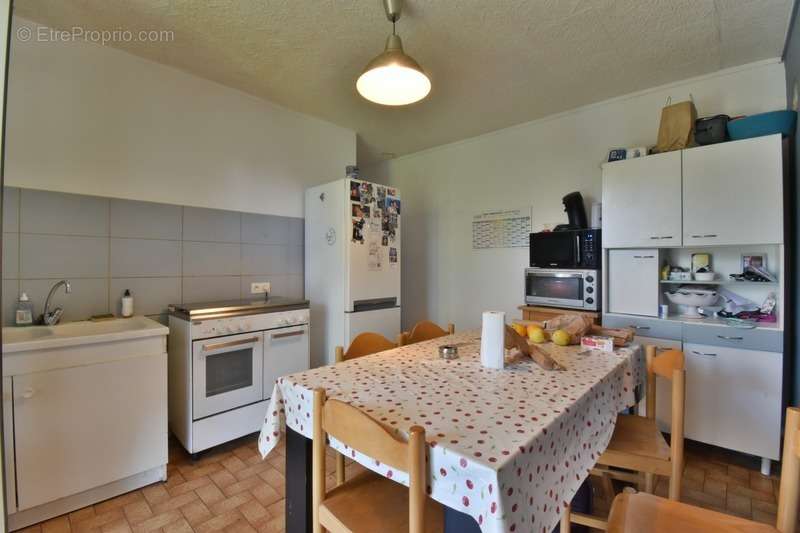 Appartement à LES MEES